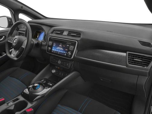 Gun Metallic 2018 Nissan Leaf SV