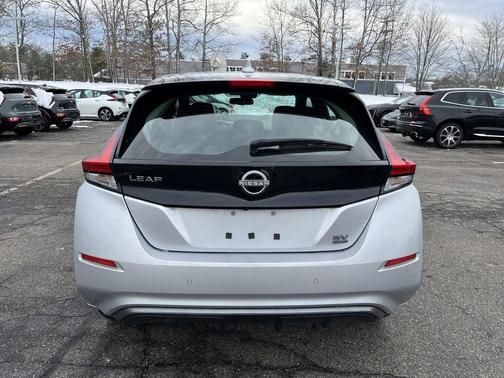 2023 Nissan Leaf SV PLUS 60 kWh