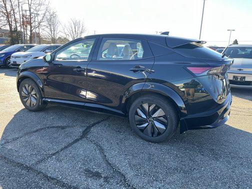 2024 Nissan ARIYA EVOLVE+