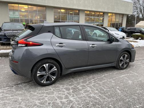 2021 Nissan Leaf SV PLUS 62 kWh