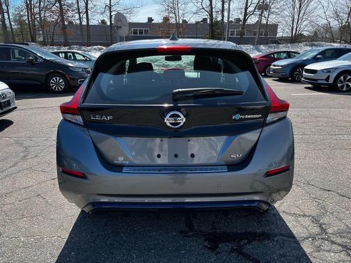 2022 Nissan Leaf SV 40 kWh