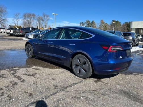 2019 Tesla Model 3 Long Range