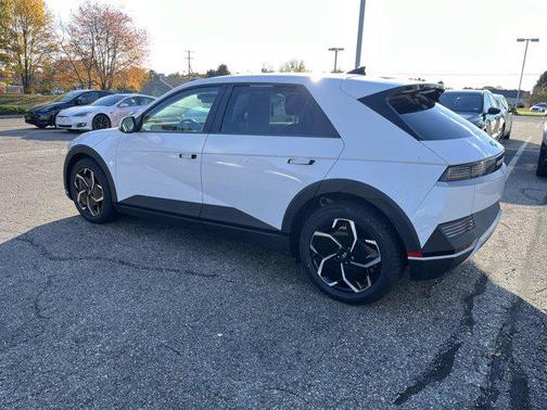 2023 Hyundai IONIQ 5 SE