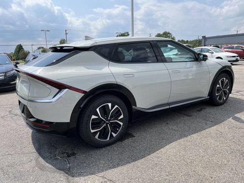 2023 Kia EV6 Wind