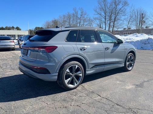 2023 Audi Q4 e-tron Premium Plus 50 quattro