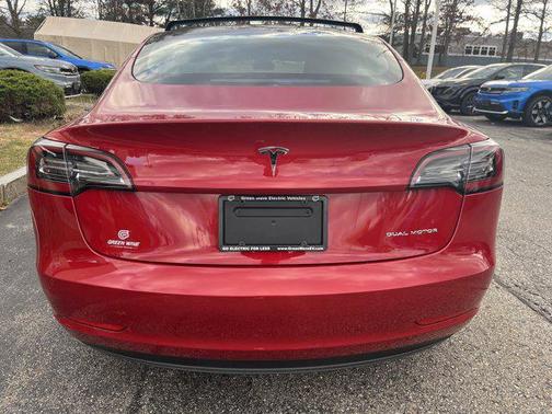 2022 Tesla Model 3 Long Range