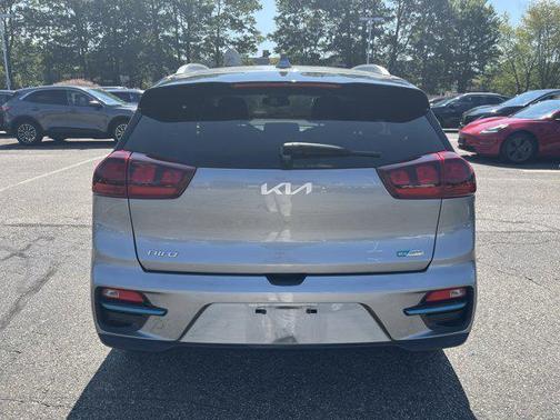 2022 Kia Niro EV EX