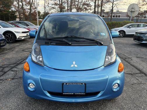 2016 Mitsubishi i-MiEV ES