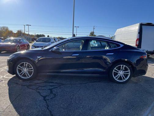 2013 Tesla Model S 90