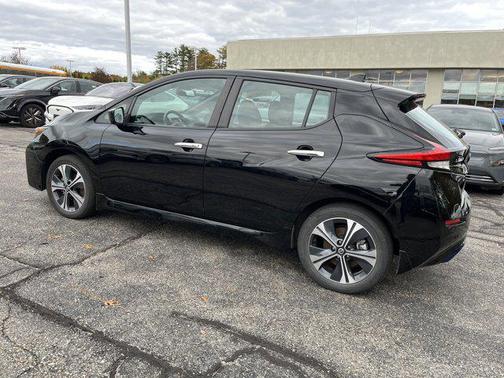 2020 Nissan Leaf SV PLUS 62 kWh