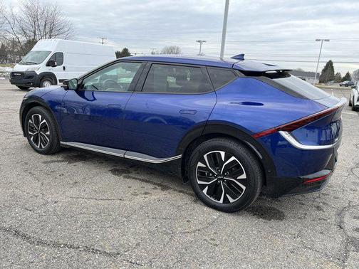 2024 Kia EV6 Wind