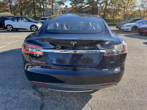 2013 Tesla Model S 90