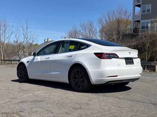 Pearl White Multi-Coat 2020 Tesla Model 3 Long Range