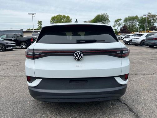 White 2021 Volkswagen ID.4 Pro S