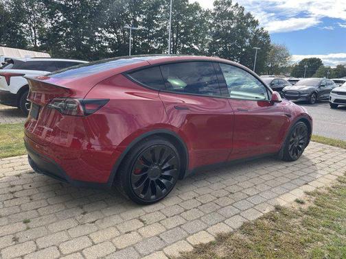 2022 Tesla Model Y Performance Dual Motor All-Wheel Drive