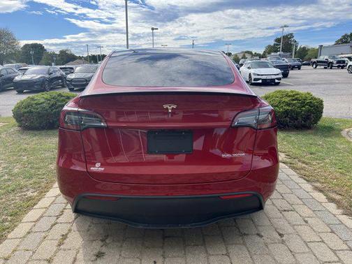 2022 Tesla Model Y Performance Dual Motor All-Wheel Drive
