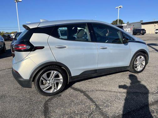 2022 Chevrolet Bolt EV FWD 1LT