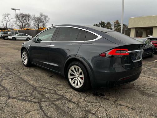 2016 Tesla Model X P90D