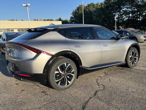 2023 Kia EV6 Wind