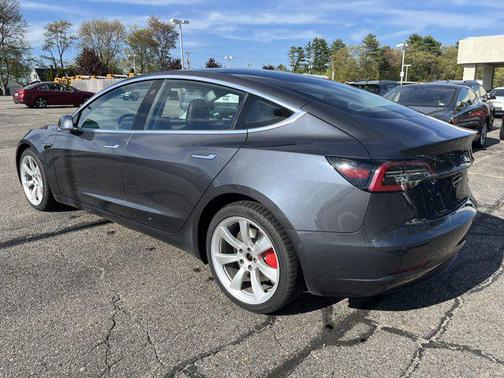 2018 Tesla Model 3 Performance