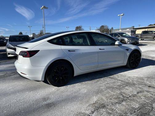 2023 Tesla Model 3 Standard Range