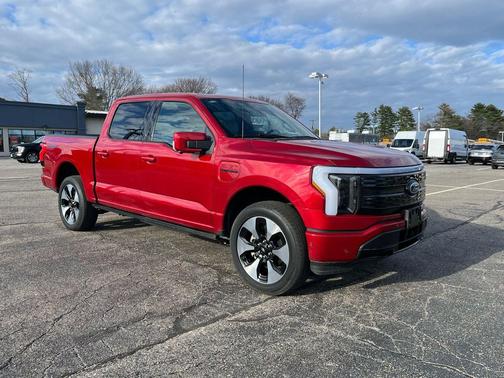 Rapid Red Metallic Tinted Clearcoat 2023 Ford F-150 Lightning Platinum