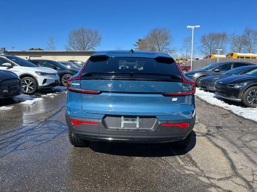 2023 Volvo C40 Recharge Pure Electric Twin Ultimate