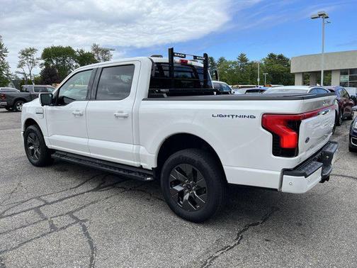 2023 Ford F-150 Lightning LARIAT