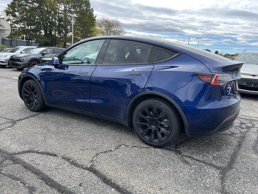 2021 Tesla Model Y Long Range Dual Motor All-Wheel Drive