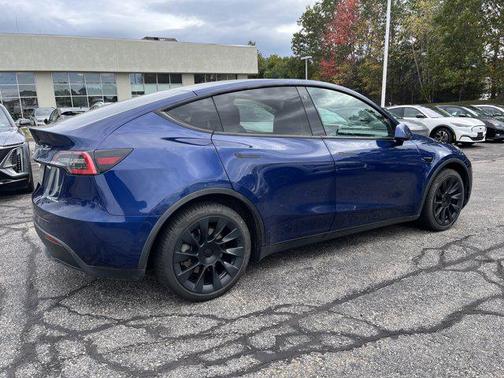 2021 Tesla Model Y Long Range Dual Motor All-Wheel Drive