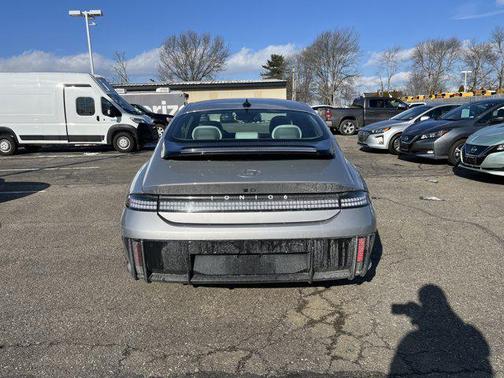 2023 Hyundai IONIQ 6 SEL