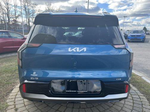 2024 Kia EV9 GT-Line