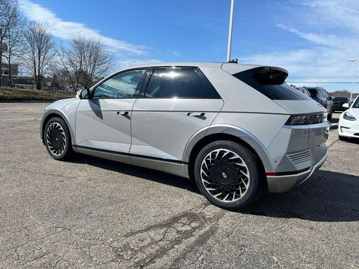 Cyber Gray 2022 Hyundai IONIQ 5 Limited