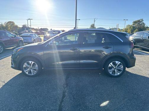 2022 Kia Niro EV EX