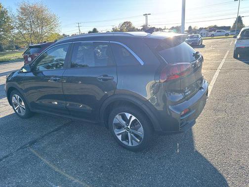 2022 Kia Niro EV EX