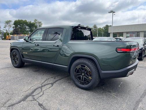 2023 Rivian R1T Adventure Quad Motor Large Pack