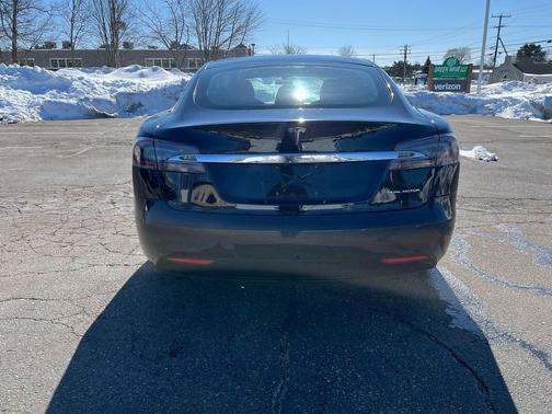 2020 Tesla Model S Long Range Plus