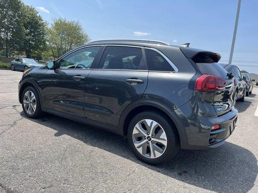 2022 Kia Niro EV EX Premium