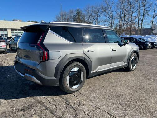 2024 Kia EV9 Wind