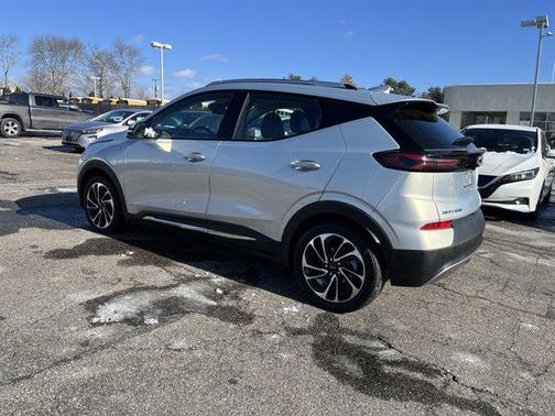 2023 Chevrolet Bolt EUV FWD Premier
