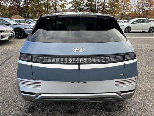 2023 Hyundai IONIQ 5 Limited
