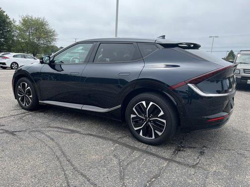 2022 Kia EV6 Wind