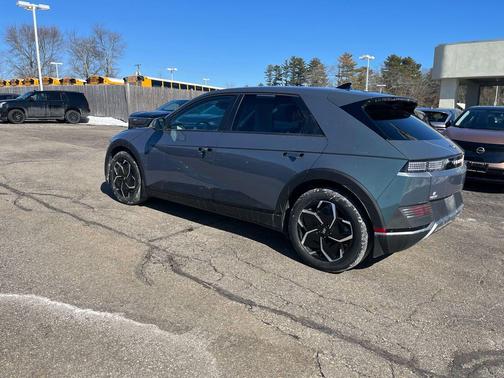 2023 Hyundai IONIQ 5 SEL