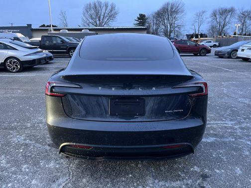 2025 Tesla Model 3 Long Range