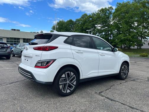 Lunar White 2023 Hyundai KONA EV SEL