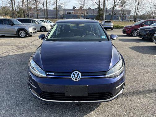 2019 Volkswagen e-Golf SE