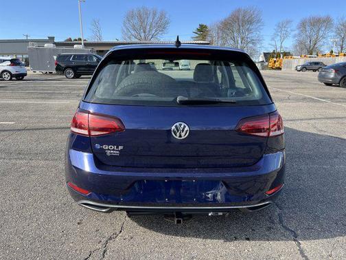 2019 Volkswagen e-Golf SE