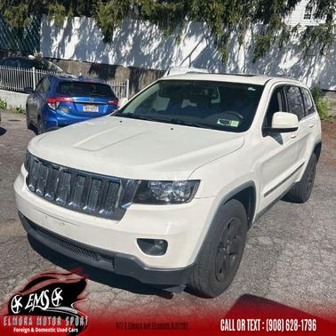 Stone White Clearcoat 2011 Jeep Grand Cherokee Laredo