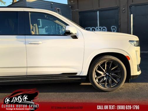 Crystal White Tricoat 2021 Cadillac Escalade Sport
