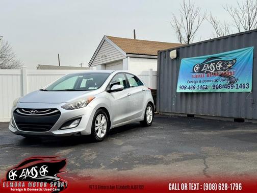 Shimmering Silver 2013 Hyundai Elantra GT Base